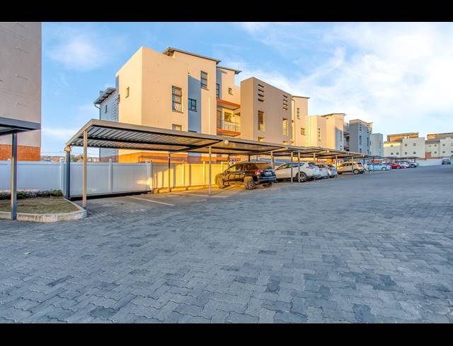 2 BEDROOM APARTMENT FOR SALE IN BARBEQUE DOWNS